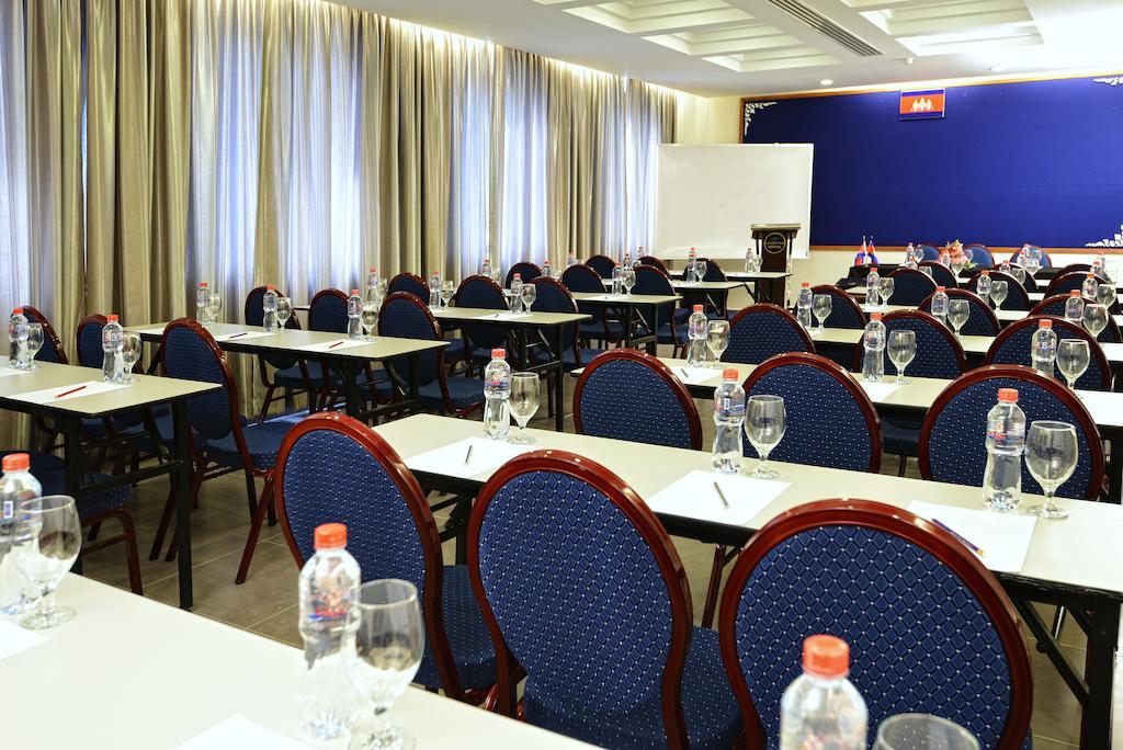 Hotel Nataya Сіануквіль Екстер'єр фото